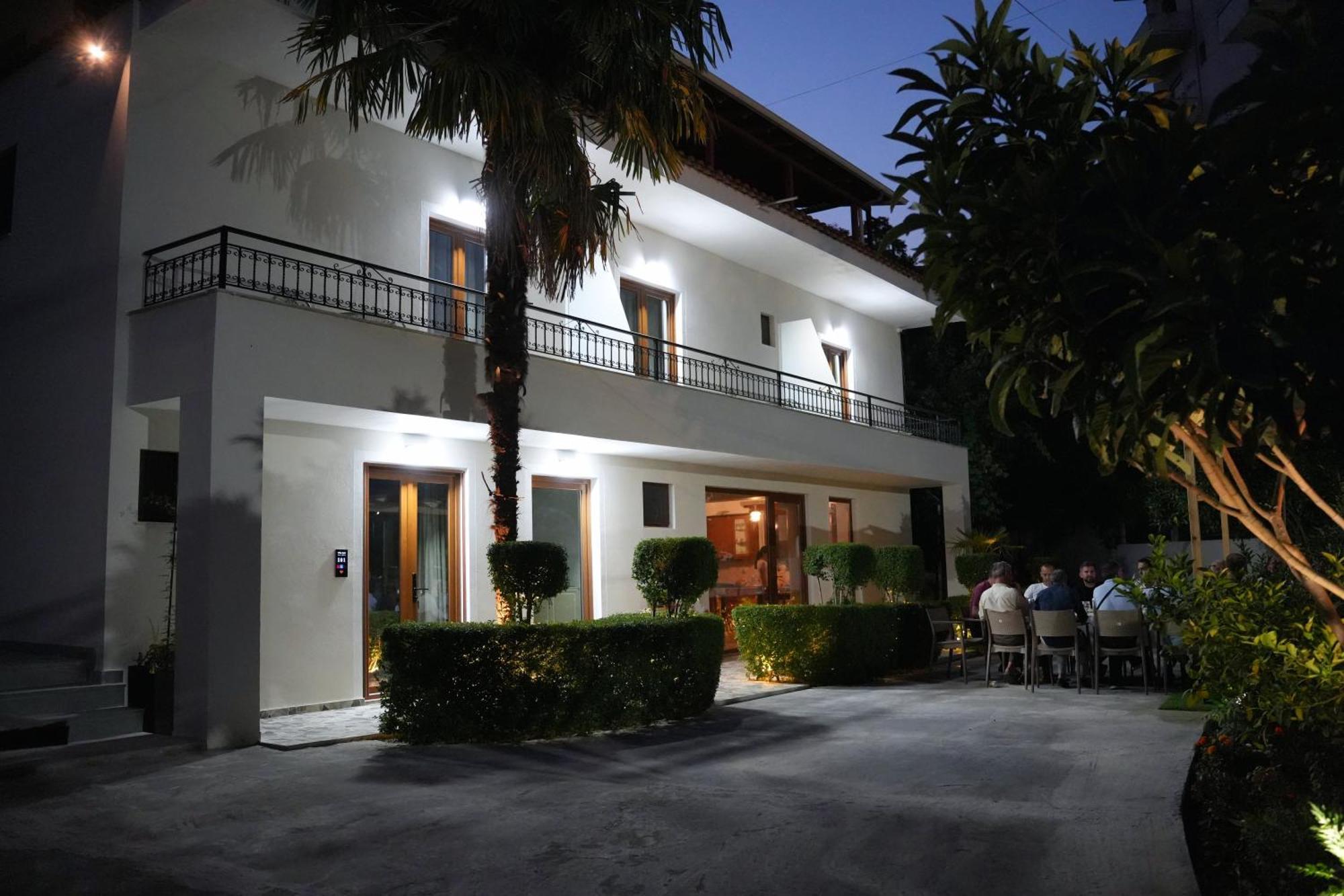 Villa Qeli Gjirokastër Exteriér fotografie