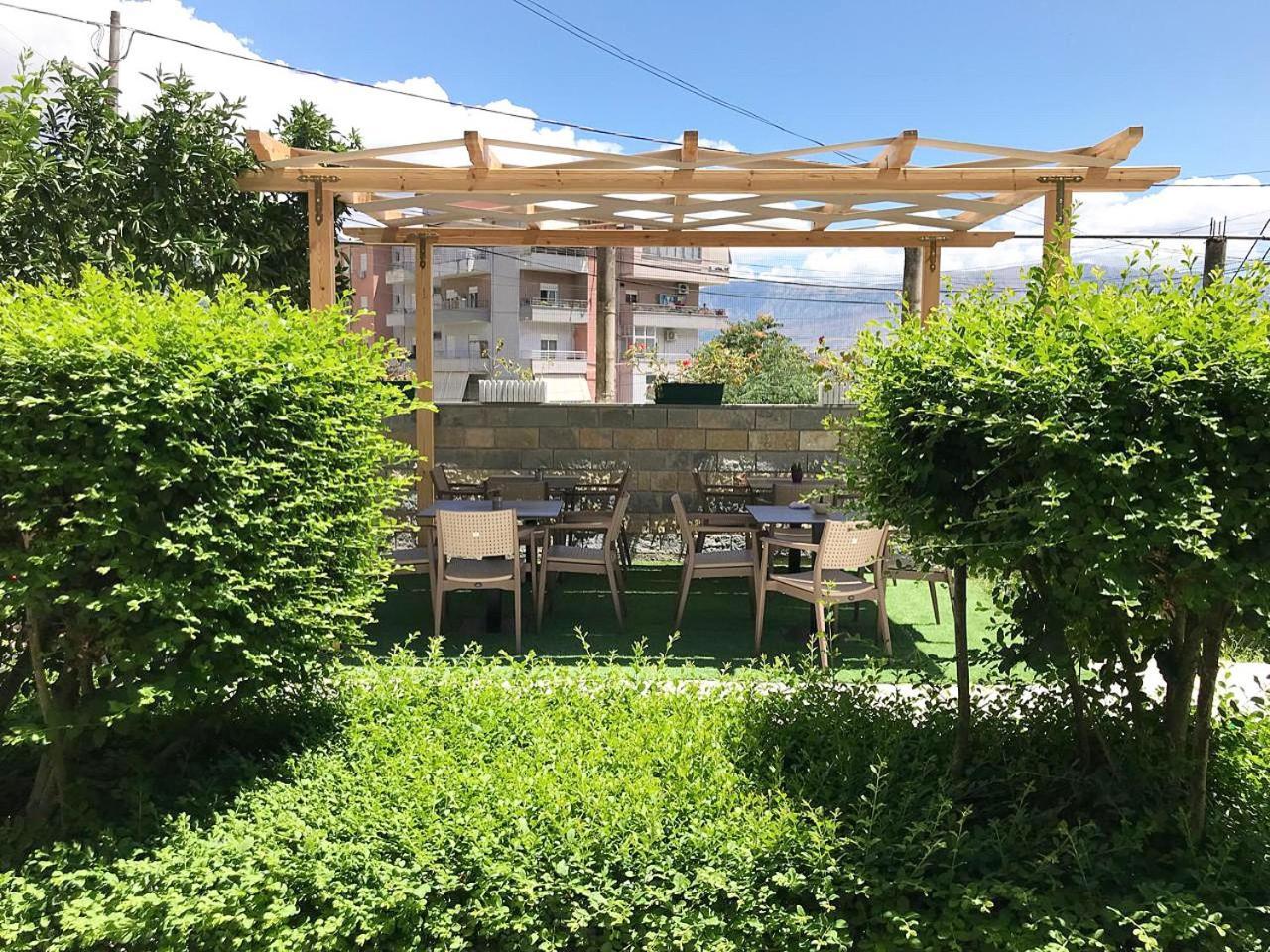 Villa Qeli Gjirokastër Exteriér fotografie